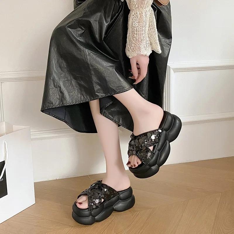 Fashion 8CM Bling Woman Platform Sandals Ladies Elegant Beach Women's Shoes Flats Summer Sandals Women Designer Shoes Girls Slippers