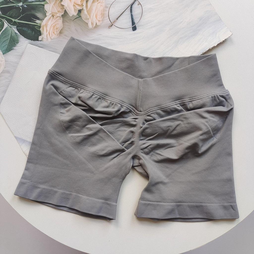 European & American Butt-Lifting V-Waist Breathable Fitness Yoga Shorts