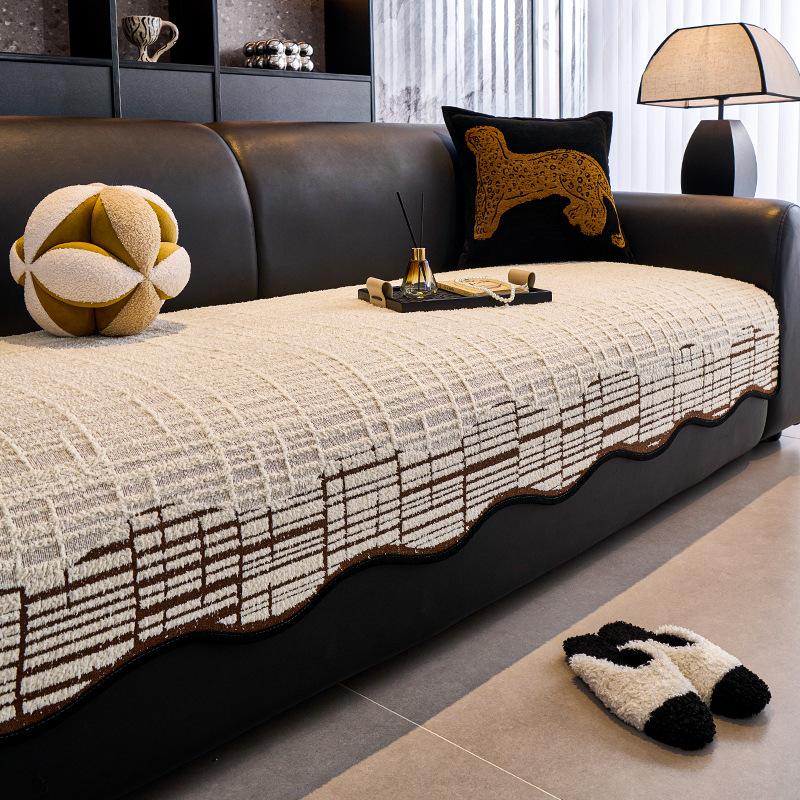 Light Luxury Sofa Cover Cloth Thickened Anti Slip High-End Feeling One-Piece Sofa Cushion Cover Autumn And Winter New Style