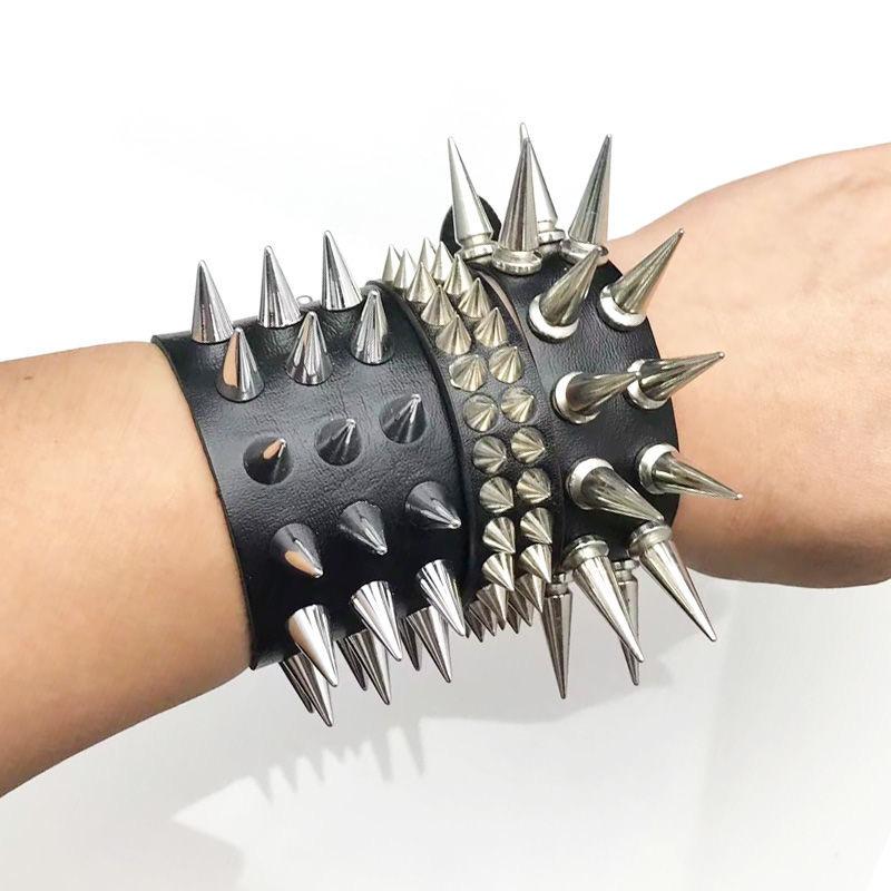 Punk Silber Nietenarmband Schwarzes PU-Leder Verstellbar 1/3 Stück Gothic Schmuck für Festival Party Outfit