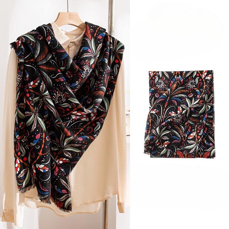 New Spring and Autumn Printed Ethnic Style Scarf Imitation Cashmere Warm Large Shawl  Fashionable and High End Scarf