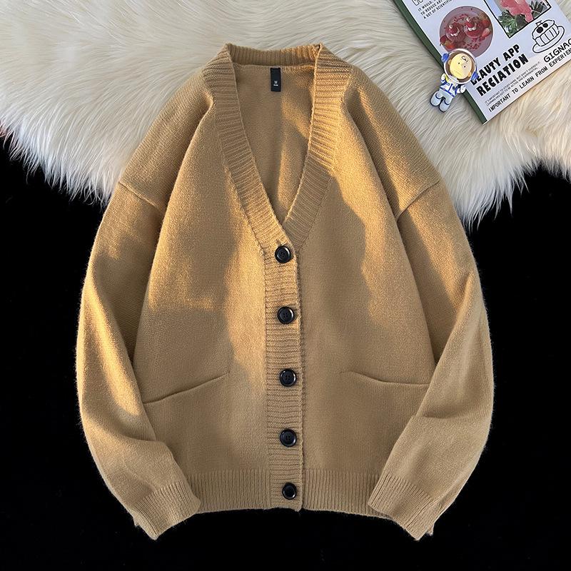 Herren Retro V-Ausschnitt Cardigan Pullover – Trendige Strickware, Warm, Einreiher, Lockerer Schnitt, Perfekt für Herbst/Winter.