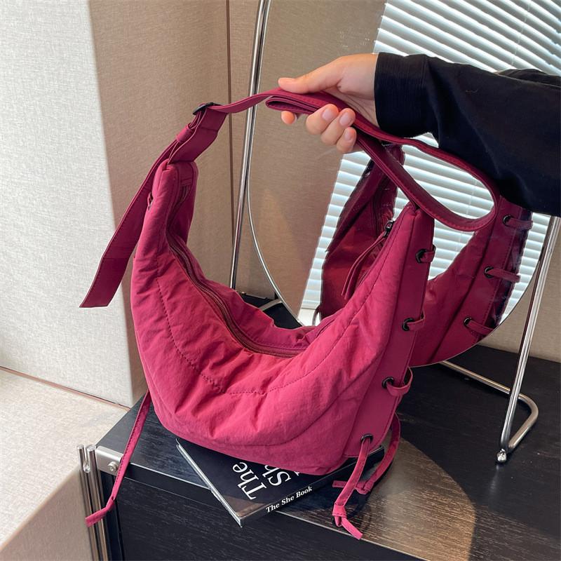 IELGY Casual All-Match Fashion Ladies Messenger Bag Nylon Cloth One-Shoulder Dumpling Bag