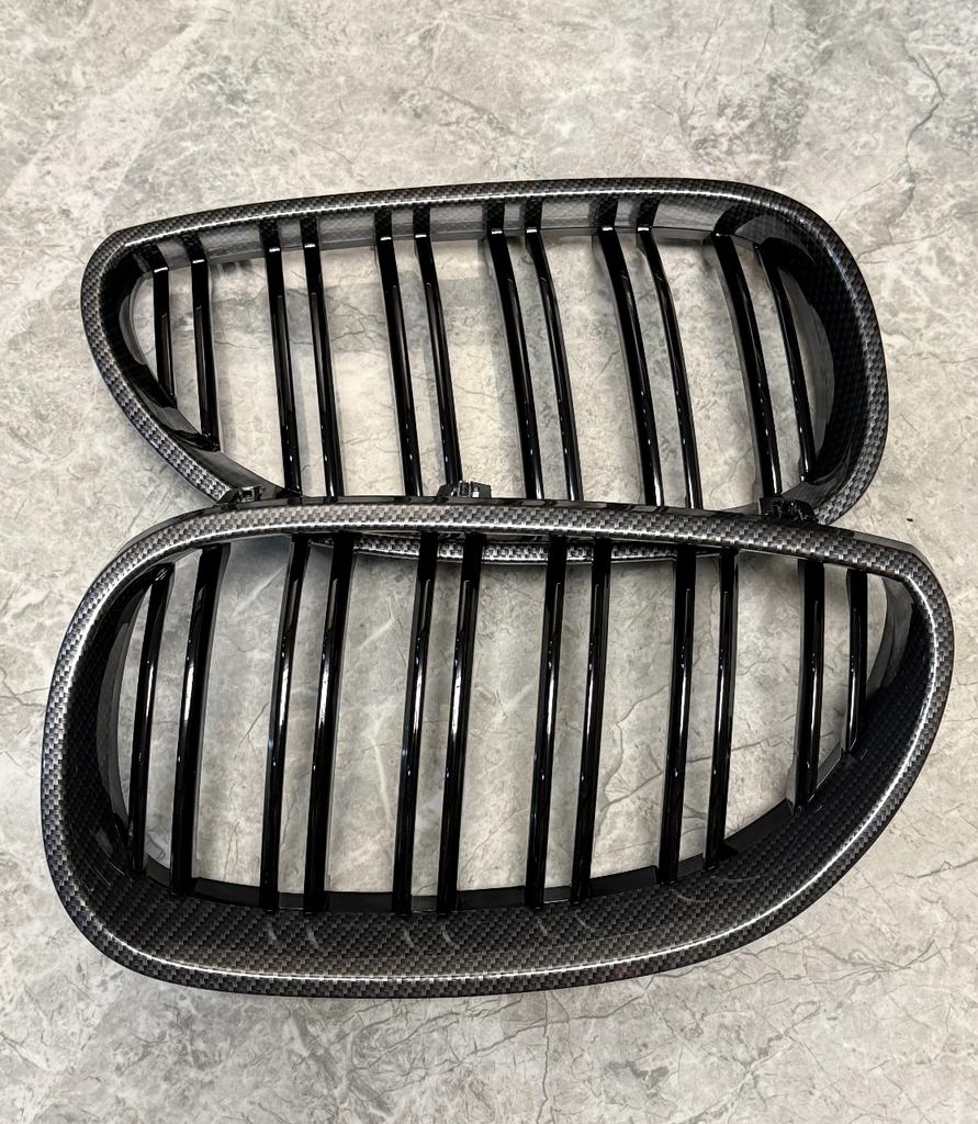 BBJM7 E60 E61 Glossy Black Front Grille For BMW 5 Series E60 E61 M5 520I 535I 550I 2003-2010 Sedan Car Front Kidney Grille Grill