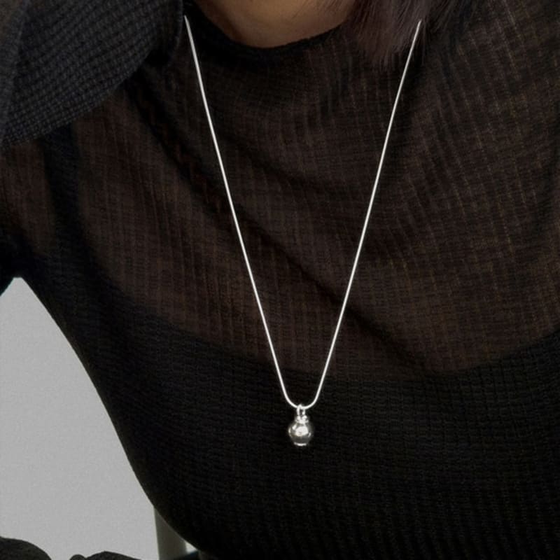 Atelier Darin ARI Fräsad Hängsmycke Halsband 06