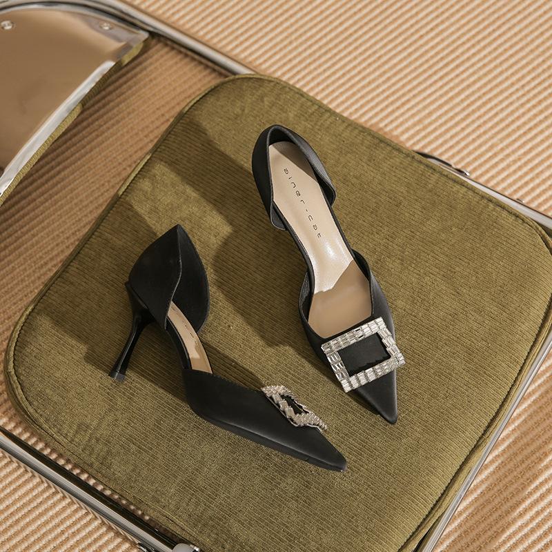 

8219-2 [sheepskin] high heels women s spring 2025 new pointed temperament square buckle shallow mouth rhinestone shoes 39