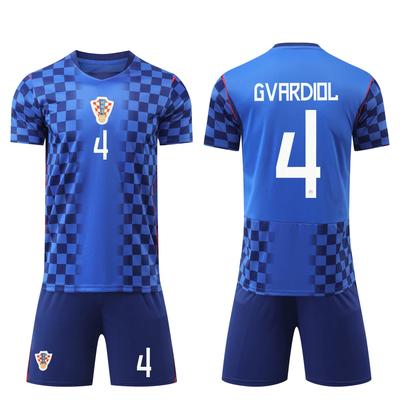 Futbol – Futbol formaları