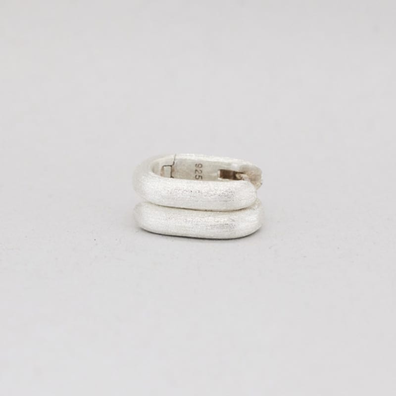 COLLECT SYNERGY round square hoop earrings