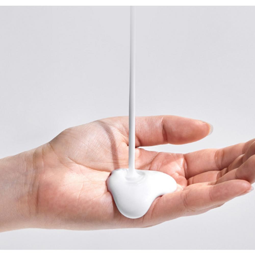 MEDI-PEEL Red Lacto Collagen Detergente Schiumogeno Delicato 2.0 120ml