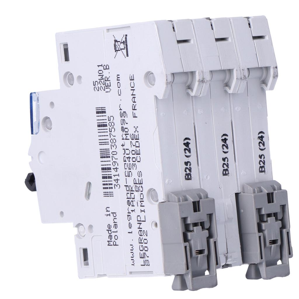 Circuit Breaker 303 3P B 25A 6000A TX3