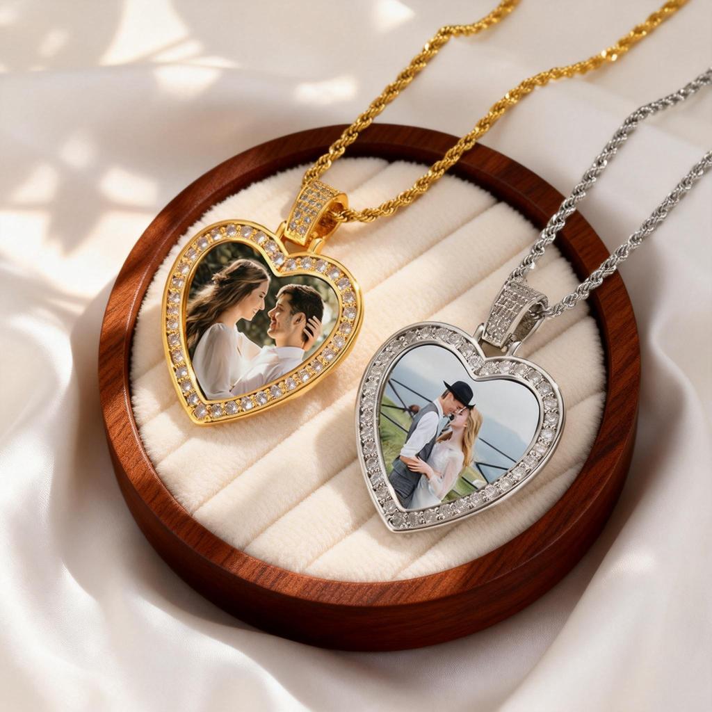 Luxurious Zircon Heart-Shaped Pendant Necklace Customised With Photos Of Your Family And Friends Women's Custom Photos Jewelery