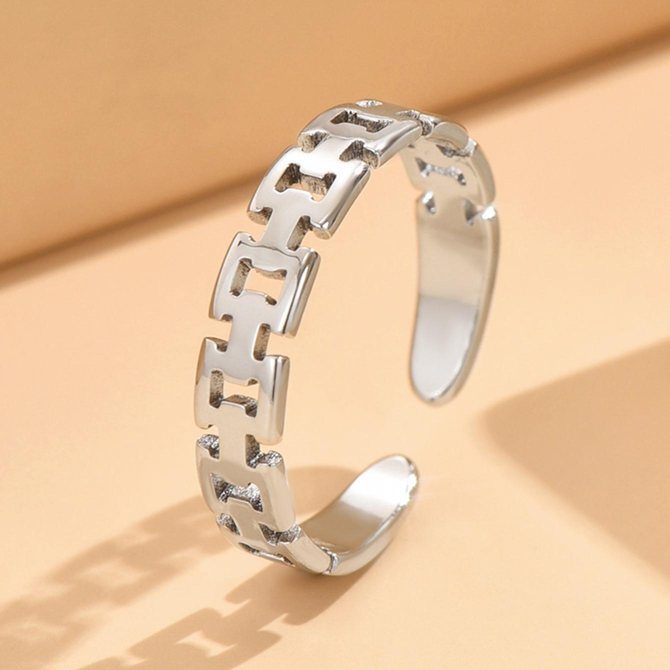 Retro Chinese Hollow Meander Stainless Steel Ring - Elegant Adjustable Women s Geometric Design