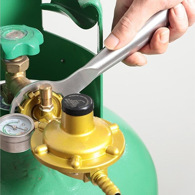 Heavy Duty Adjustable Gas Tank Remover Gas Can Spanner for Valves Maintenance and Cylinder Connection Steel Construction