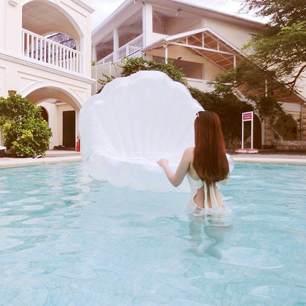 Inflatable Pearlescent White Scallop Pool Float with Beads - Adult Swim Lounger. 150CM Wide