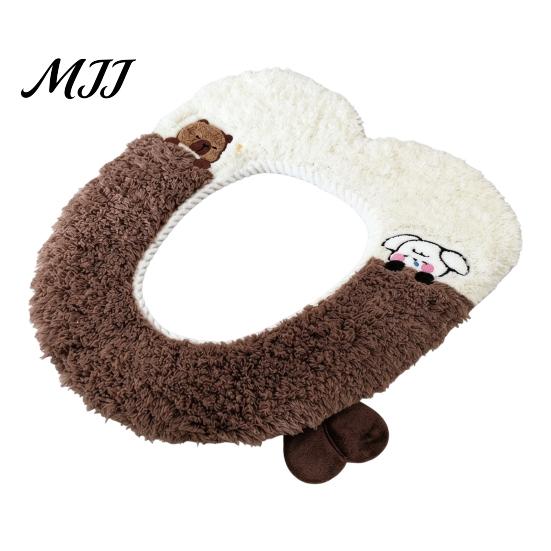 Easy Clean Commode Seat Cushion Soft Plush Toilet Cover, Cartoon Warmer Pad with Zipper Closure, Thickened Thick Fluffy Bathroom Decor for Winter,