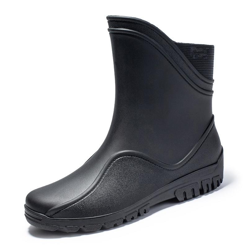 Trendy and fashionable men's rain shoes waterproof and non-slip fishing rain boots thick-soled wear-resistant and warm car wash water shoes