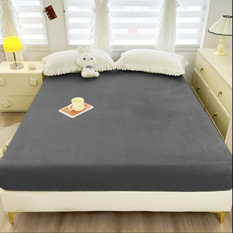Soft & Warm Bed Sheet – Elastic Full-Cover Mattress Protector for Winter for Queen Size