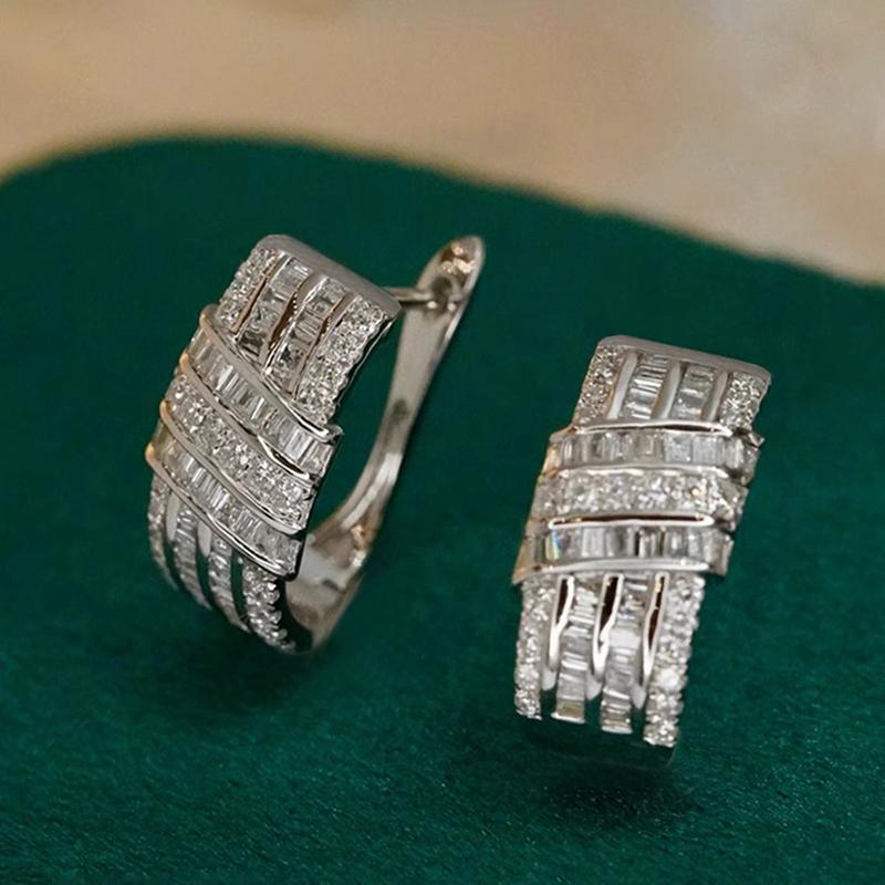 

Huitan Luxury Shinning Hoop Earrings Female Trendy Copper Color Brilliant Cubic Zirconia Zircon Fashion Engagement Accessories