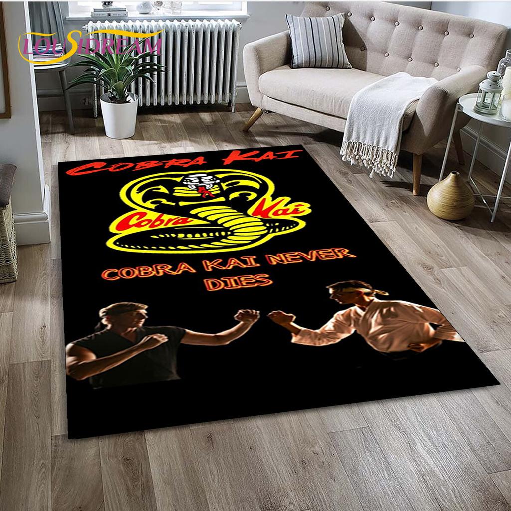 Dywan TV Karate Cobra Kai Amanda Duży, Dywan do Salonu Sypialni Sofa Mata pod Drzwi Dekoracja, Mata Podłogowa Antypoślizgowa do Zabawy dla Dzieci