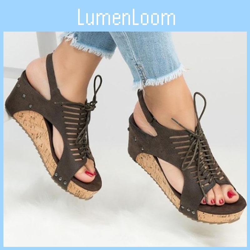 Elegant Women's Frenulum Vintage Platform Sandal With Comfortable Open Toe Design