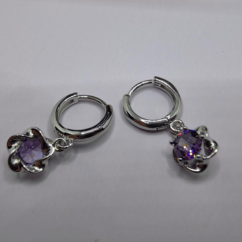 

Фиолетовые серьги с имитацией бриллиантов и сливы, женские простые серьги фиолетовый