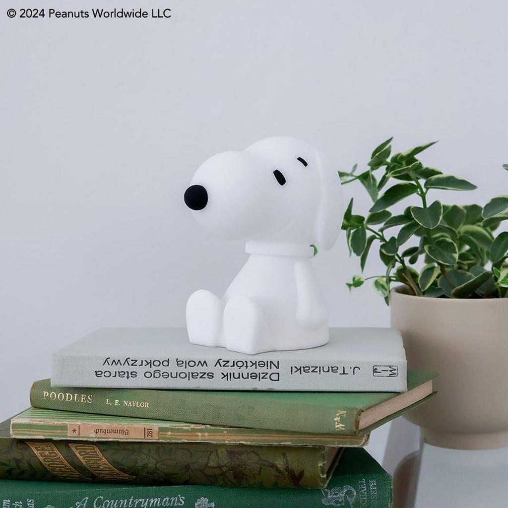 Maria Bundle of Light eine niedliche LED-Tischleuchte mit Snoopy als Stilllicht und Wickelleuchte Ein tolles Geburtstags-Herr. Snoopy, leicht. Geschenk.