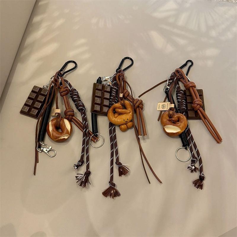 Koreanischer Stil Brottüten-Anhänger Herbst-Winter Schlüsselanhänger-Schmuckstück Geflochtene Seil-Taschenanhänger Lauge-gebundenes Brot Multifunktion