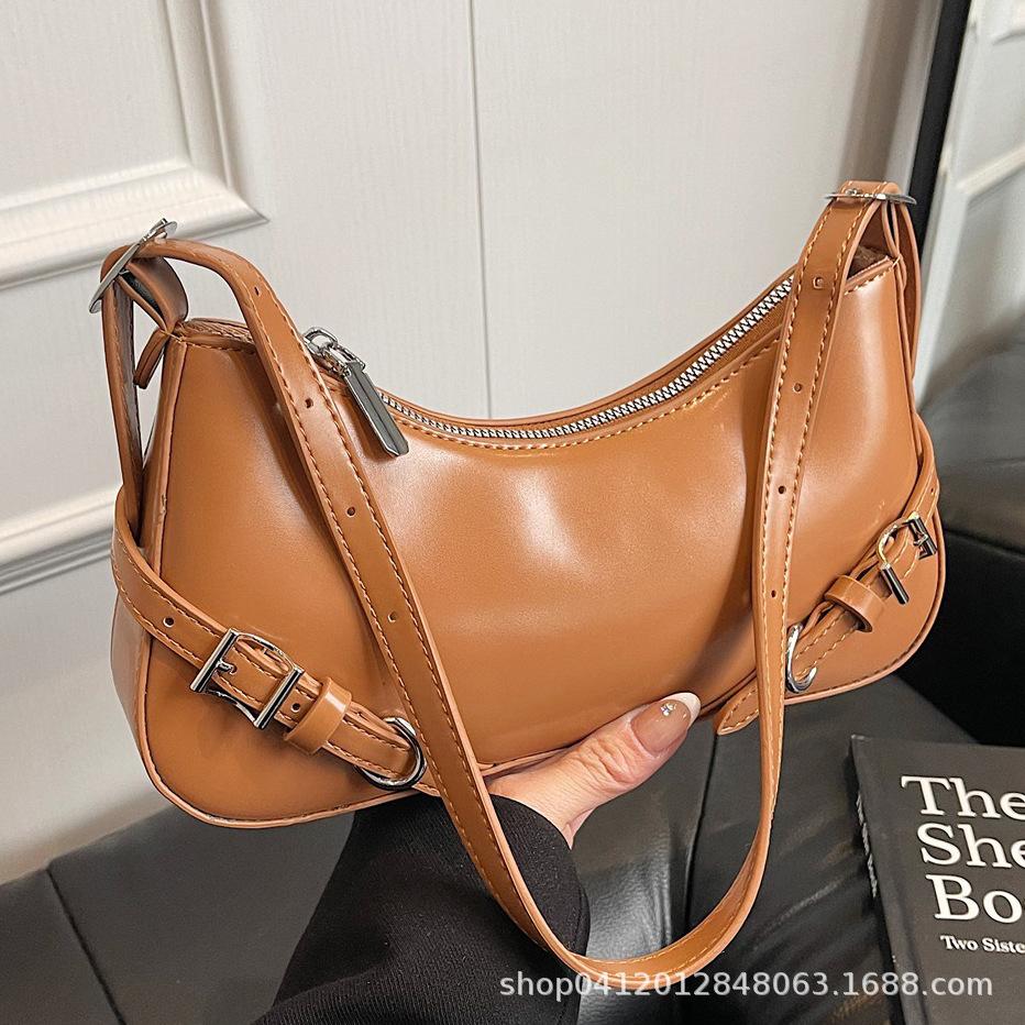 Fashion High Sense Simple Baguette Armpit Bag Versatile Commuter Bag Women's 2025 Spring New Messenger Small Square Bag