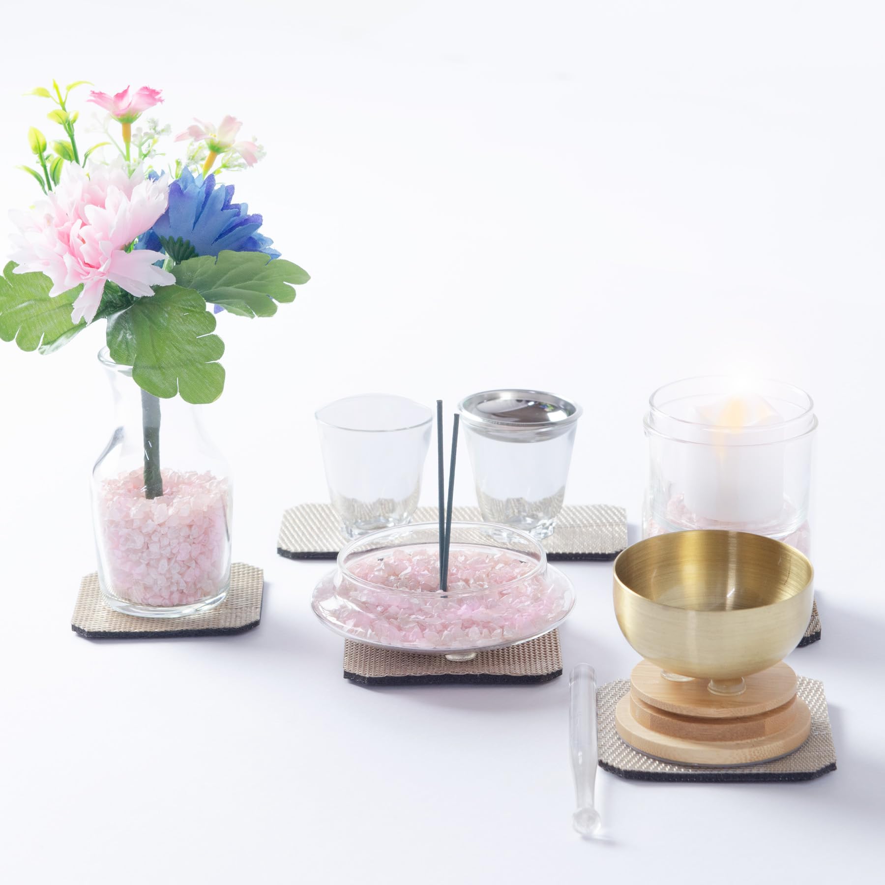

[Buddhist Altar. Te to Te Hand to Hand] Kiyora 11-Piece Glass Buddhist Altar Set: Rice and Water Bowl, Incense Burner, Flower Vase, Candle Holder,