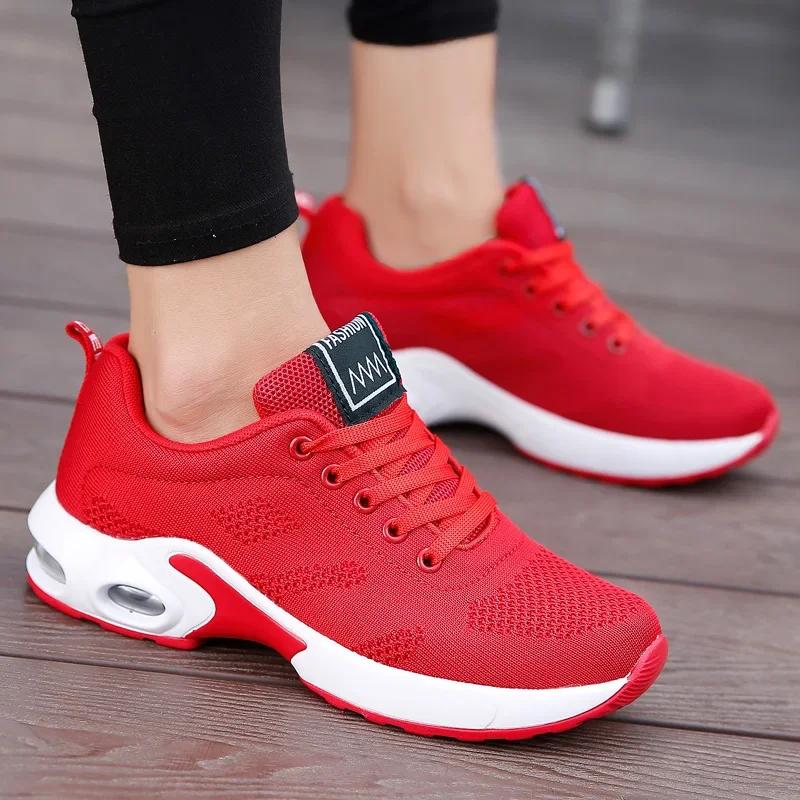 Spring New Women's Sports Shoes Fashionable Breathable Running Shoes 2025 New Lightweight Anti Slip Wear-resistant Flat Shoes