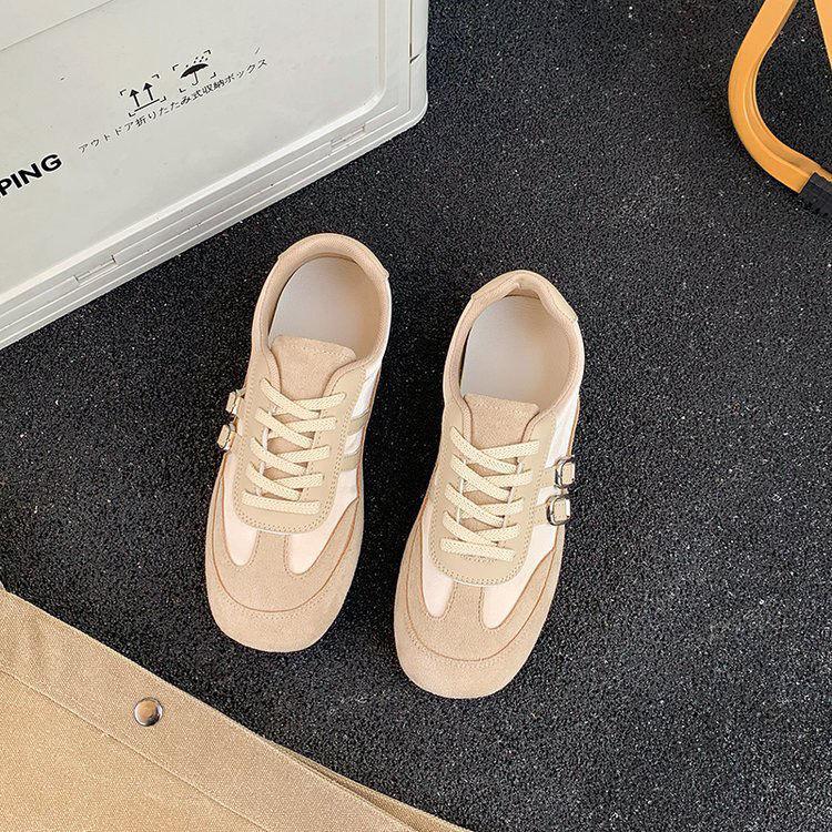 Modische Gürtelschnalle Retro Gelb Deutsche Trainingsschuhe Damen Frühling und Sommer Neu Leder Weiche Sohle Bequeme Lässige Sportschuhe