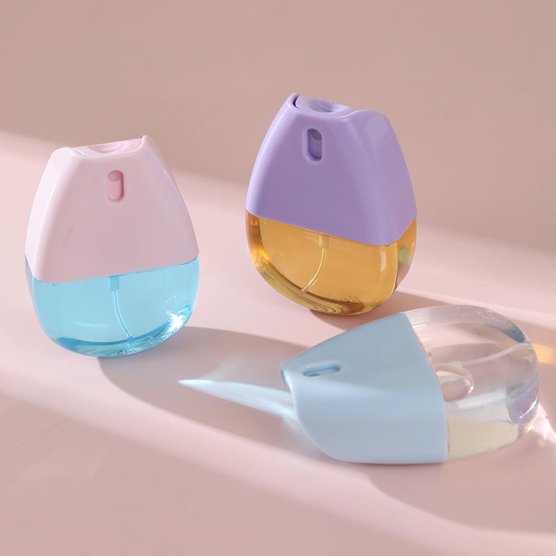 Mini Card Spray Bottle 25Ml Hand Sanitizer Alcohol Bottles Refillable Bottle Travel Press Portable Sub-Bottling Cosmetic Tool