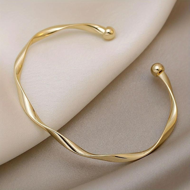 1pc Stylish Matte Sequin Hollow Bracelet, Suitable For Ladies, Weddings, Parties, Gifts For Friends & Lovers, Daily Wear