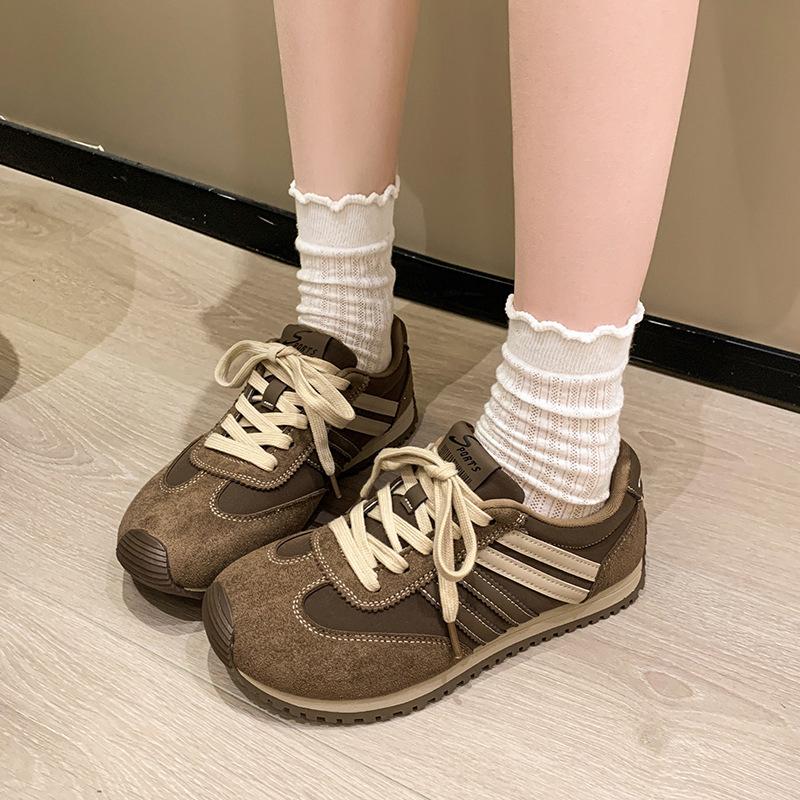 Dexun Shoes Women's 2025 Autumn New Great-looking Imitation Leather Platform Forrest Gump Shoes Super Fire Versatile Casual Sports Shoes