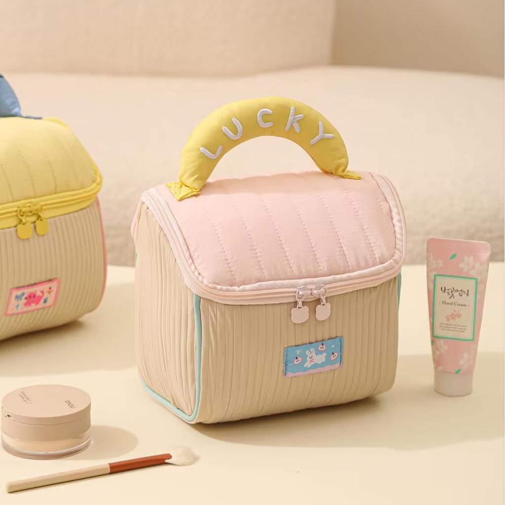 Cute Large Capacity Waterproof Handheld Travel Makeup Bag