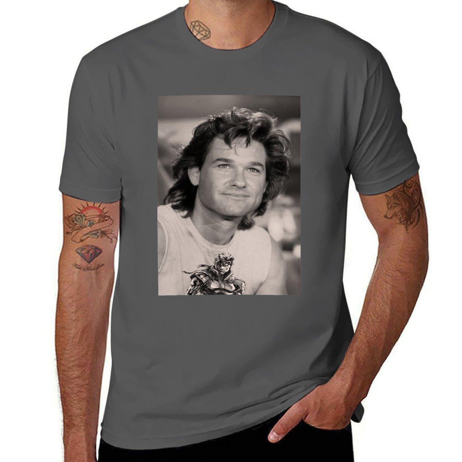 

Kurt Russell - Solid Snake T-Shirt cotton tshirt 100% man tshirt T-Shirt 4XL