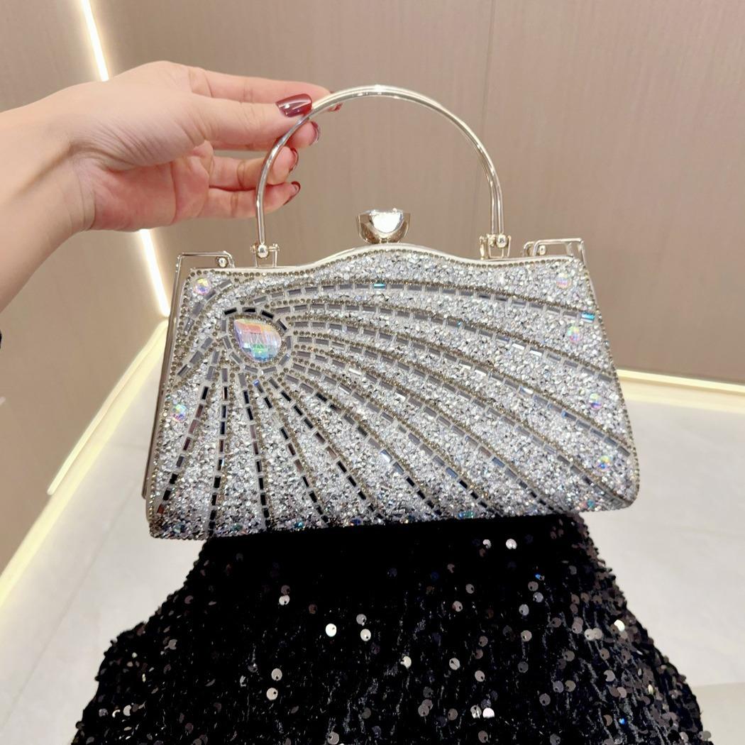 

New Diamond Encrusted Handbag срібний