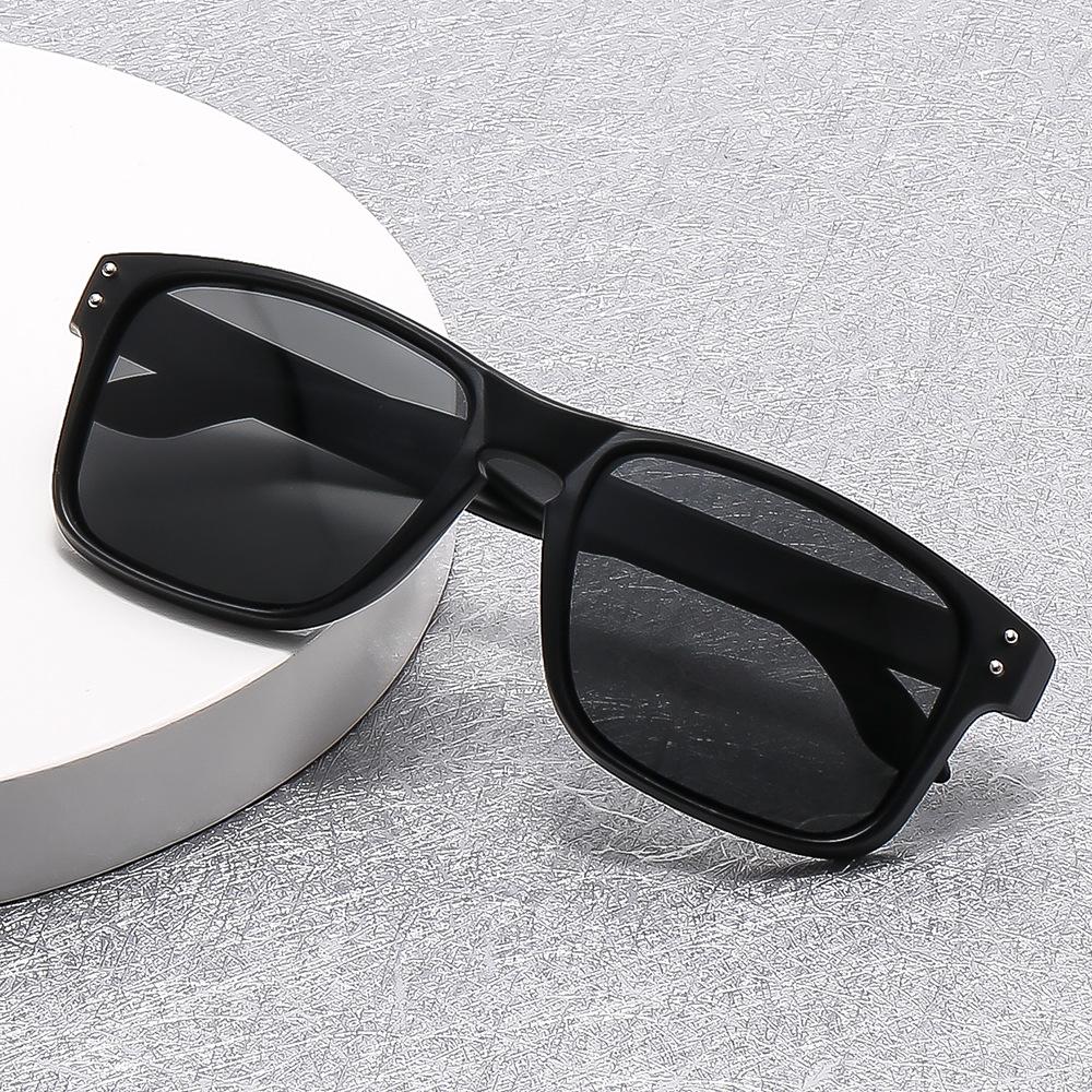 Men's Polarized Sports Sunglasses for Cycling, Driving, and Fishing