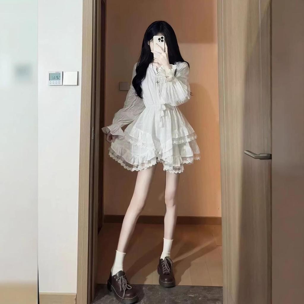 Elegant White Slimming Long-Sleeve Dress with Puffy Skirt for Women, Perfect for Spring and Autumn
