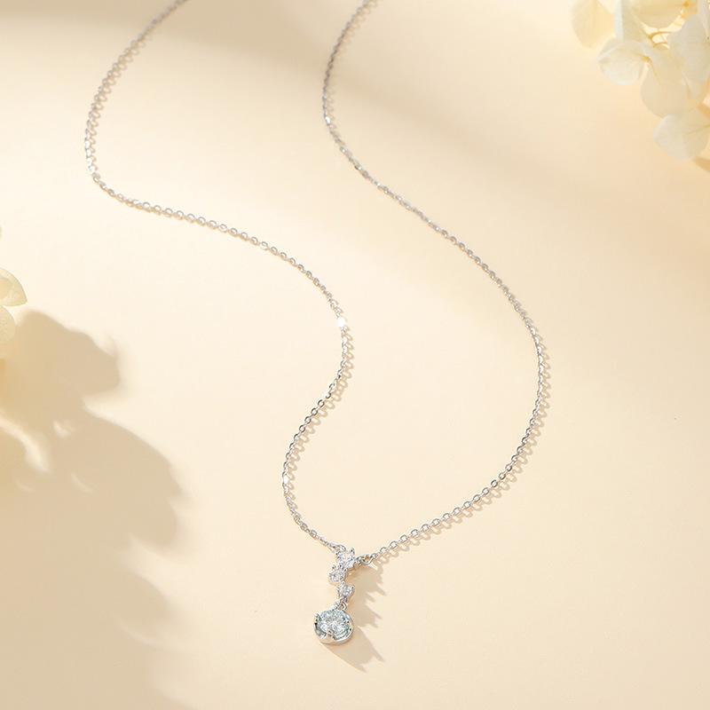 Banyan Tree S925 Silver Moissanite Six-Claw Women's Necklace - Simple Fashion Clavicle Chain