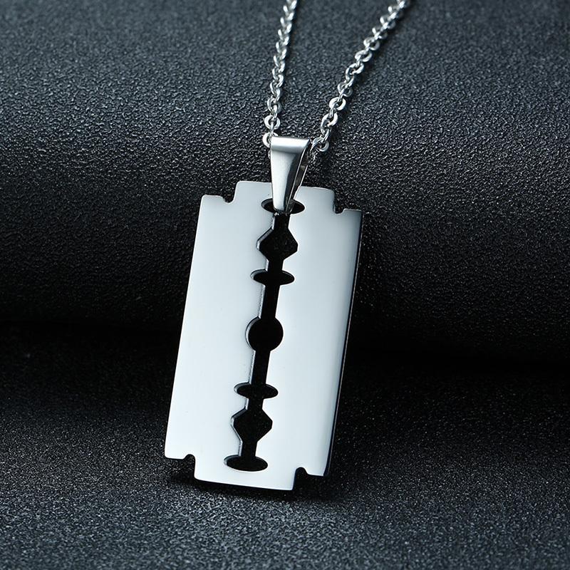 Stilvoller Doppelkanten-Rasierklingen-Anhänger für Herren Halskette Edelstahl Lässiger Herrenhalsband Geschenke Mit 20"/24" Kette