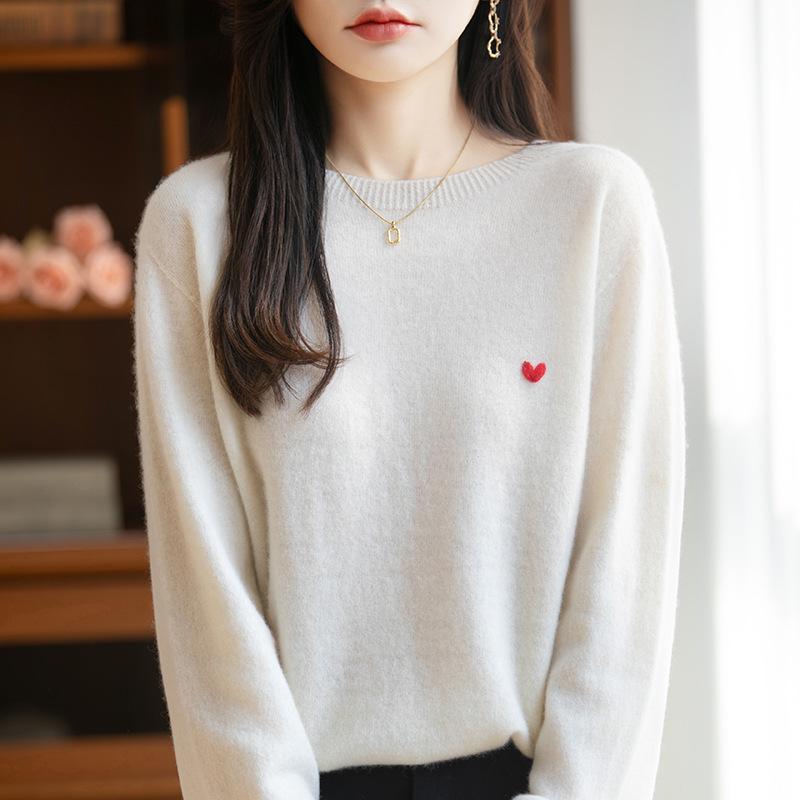 Heart Embroidery Pure Wool Round Neck Pullover Sweater - Autumn/Winter Collection