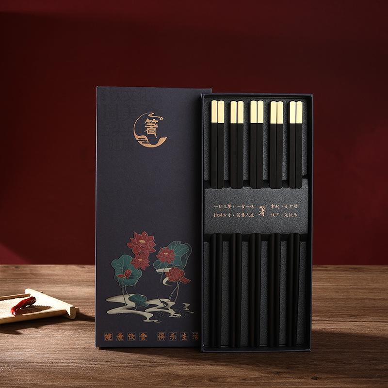 Alta Qualidade Premium Sândalo Vermelho Natural Palitos de Chopsticks Embalagem Caixa de Presente Talheres Domésticos Conjunto de Talheres Palitos de Chopsticks Chineses