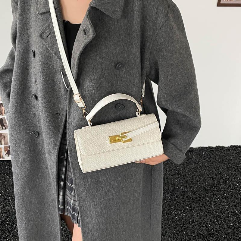 Portable small square bag, new handheld highend niche versatile shoulder messenger bag