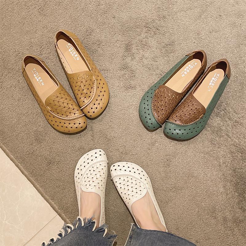 Casual women's shoes 2025 spring and autumn new Korean version flat bottom flat head comfortable hollow low heel single shoes breathable sandals