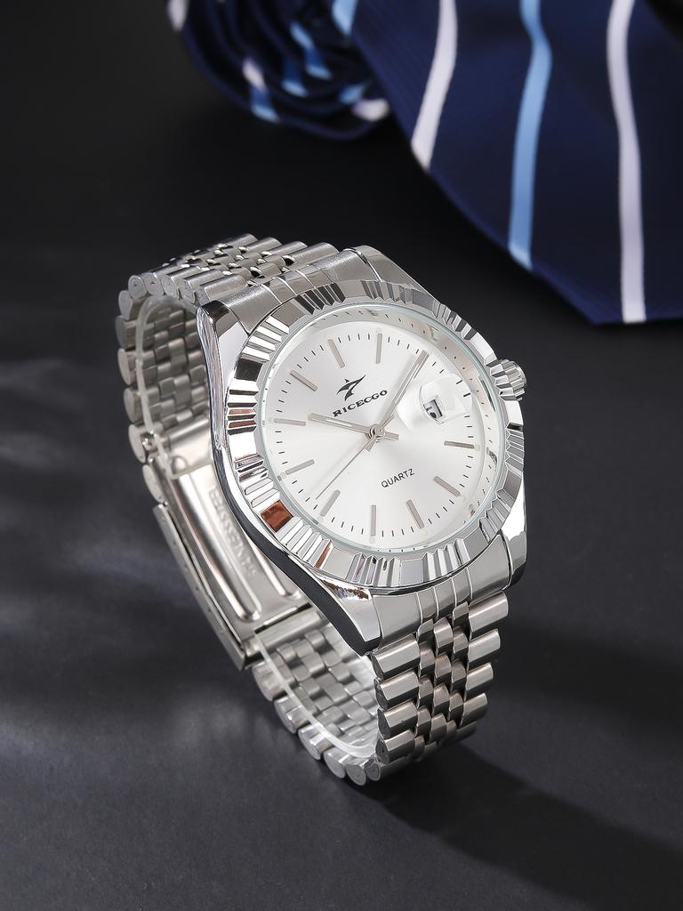 A durable stainless steel strap with a quartz movement for men's watches suitable for business leisure multiple scenarios or
