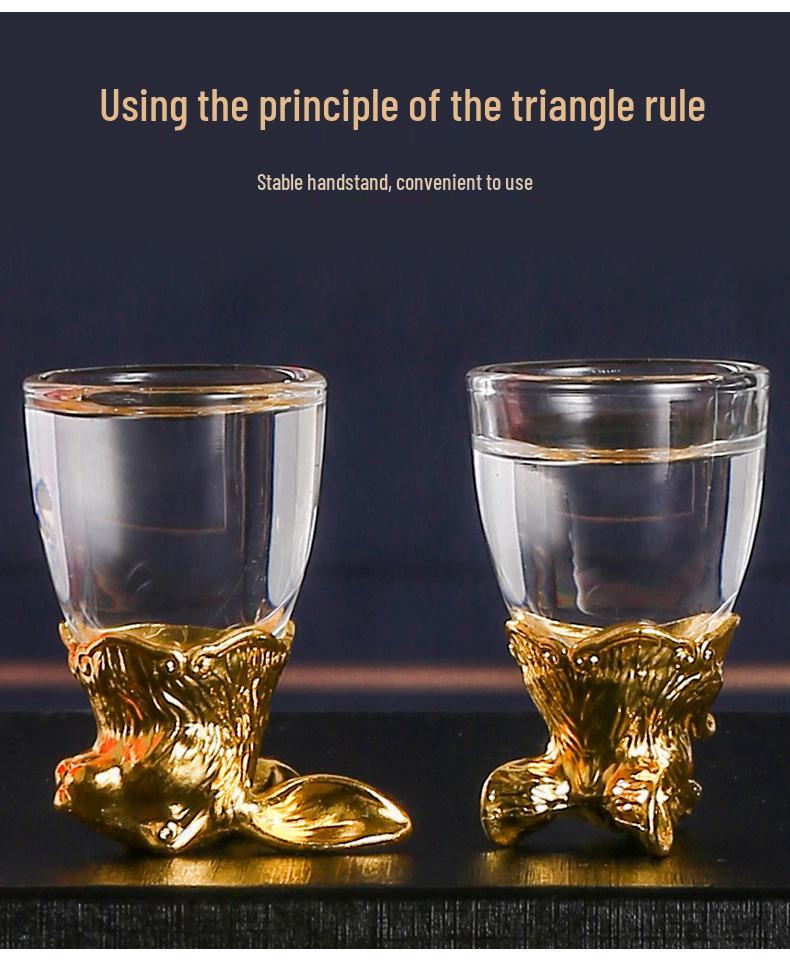 Creative Zodiac Decanter Set: White Wine Glasses and Shot Glass Souvenirs