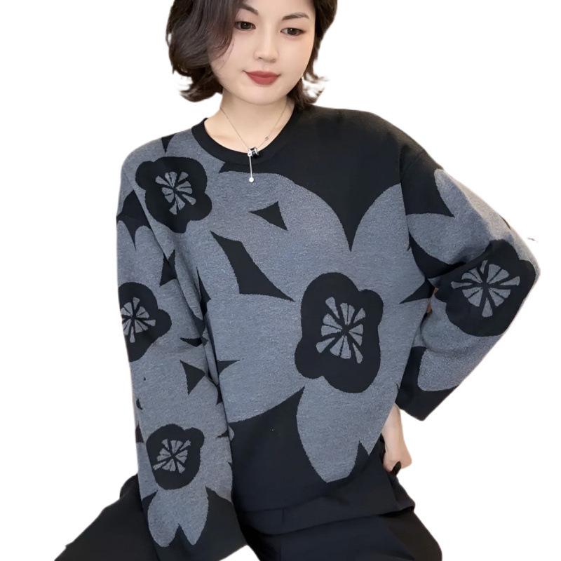 Plus Size Round Neck Jacquard Knit Sweater - Long Sleeve, Loose & Slimming, Autumn/Winter Fashion.