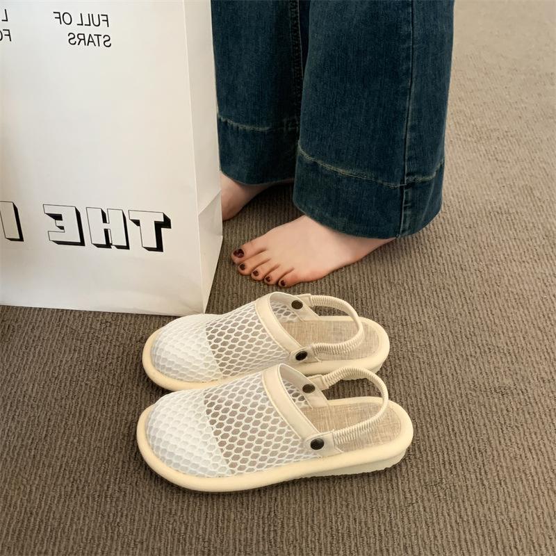 

Женские летние сандалии для улицы 2025 новые высококлассные сетчатые туфли с перфорацией, которые можно носить двумя способами, туфли-шлепанцы с закрытым носком на одной педали 43 белый