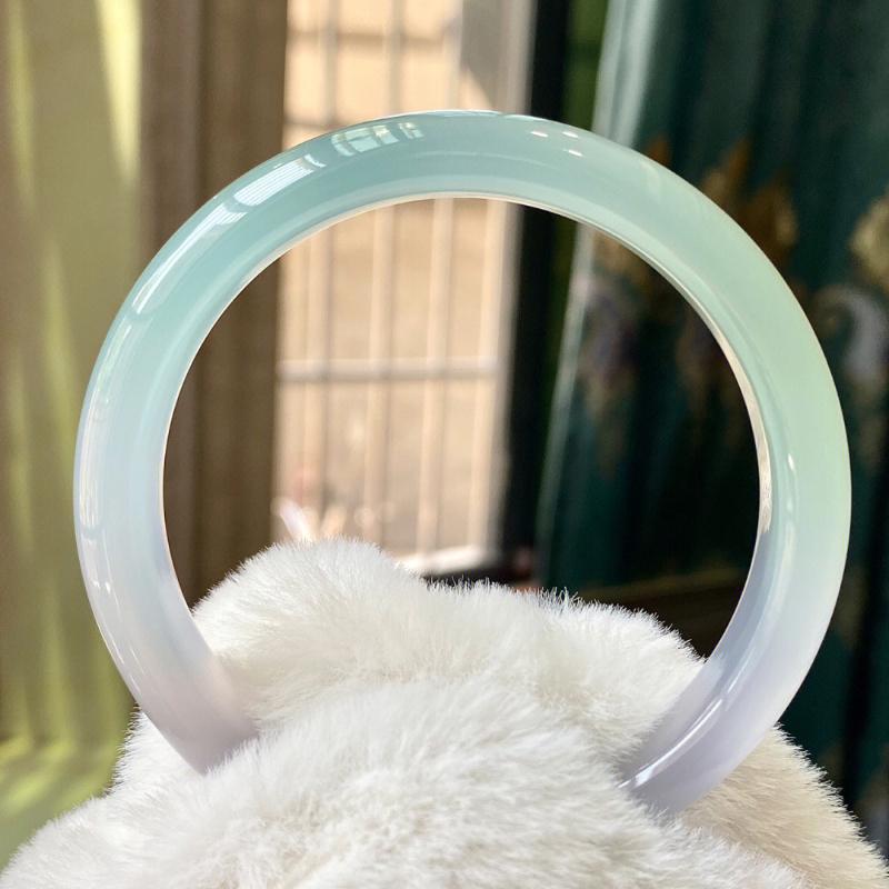 Bracelet Agate Dégradé Bleu Huile Naturelle Charme Tendance Jonc Émeraude Bracelet Jade Cadeau pour Femme